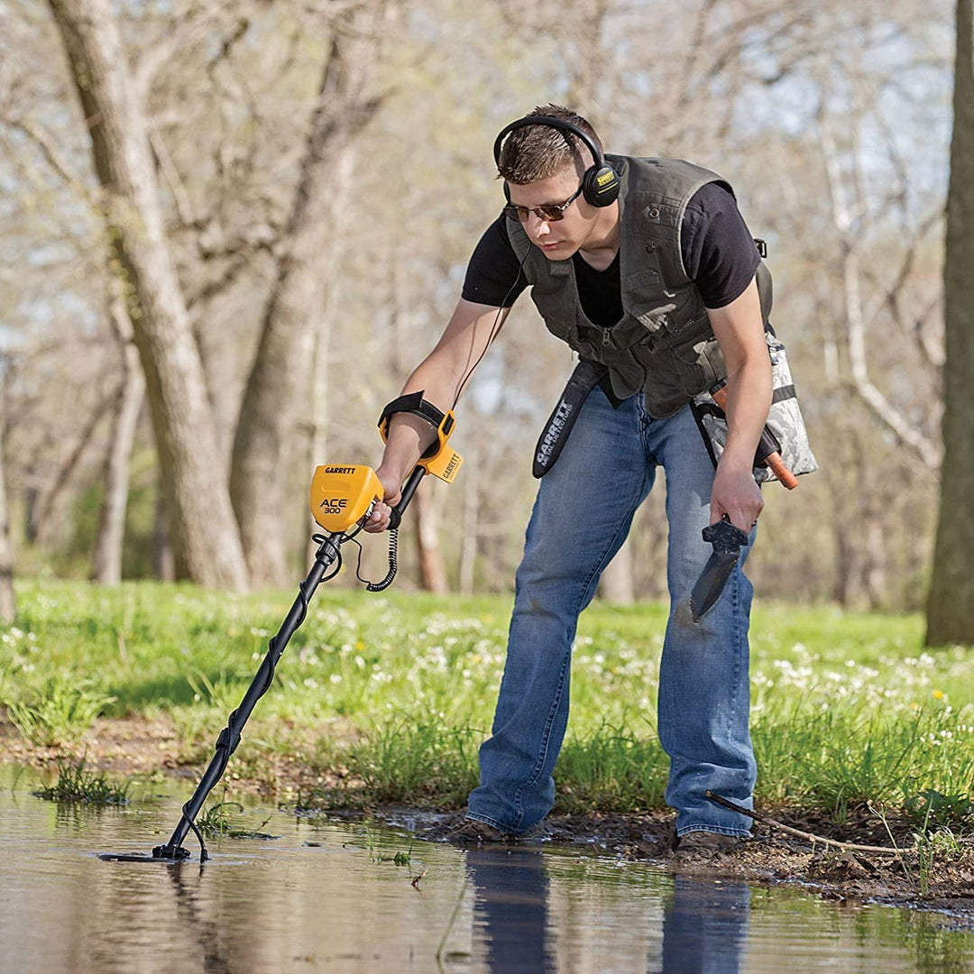 Garrett ACE 200 Metal Detector with Waterproof Search Coil and Treasure Sound Headphone